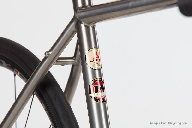 ¿Cómo elegir los materiales del cuadro de su bicicleta: cuadro de acero, cuadro de bicicleta de fibra de carbono, cuadro de aluminio y cuadro de titanio?