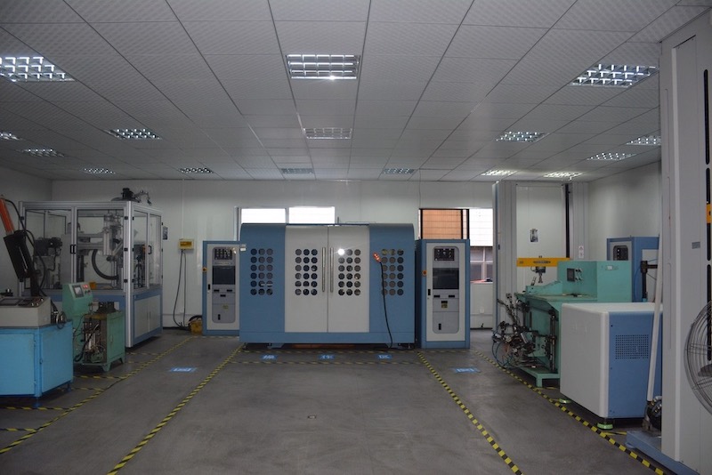 Sala de laboratorio de cuadros de carbono ISO-4210