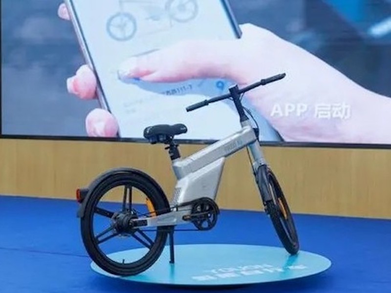 ¿Comprarlo por RMB12,800? Bicicleta de hidrógeno nacional para entregar 5 años 500 botellas de servicio de hidrógeno
